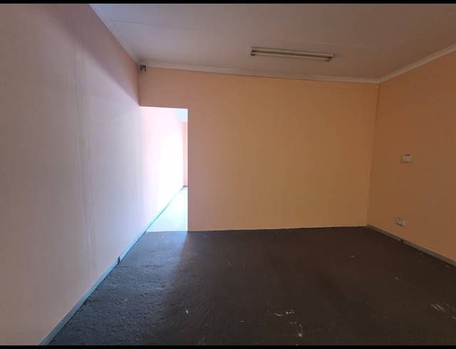 60M² RETAIL TO LET IN KRUGERSDORP CENTRAL